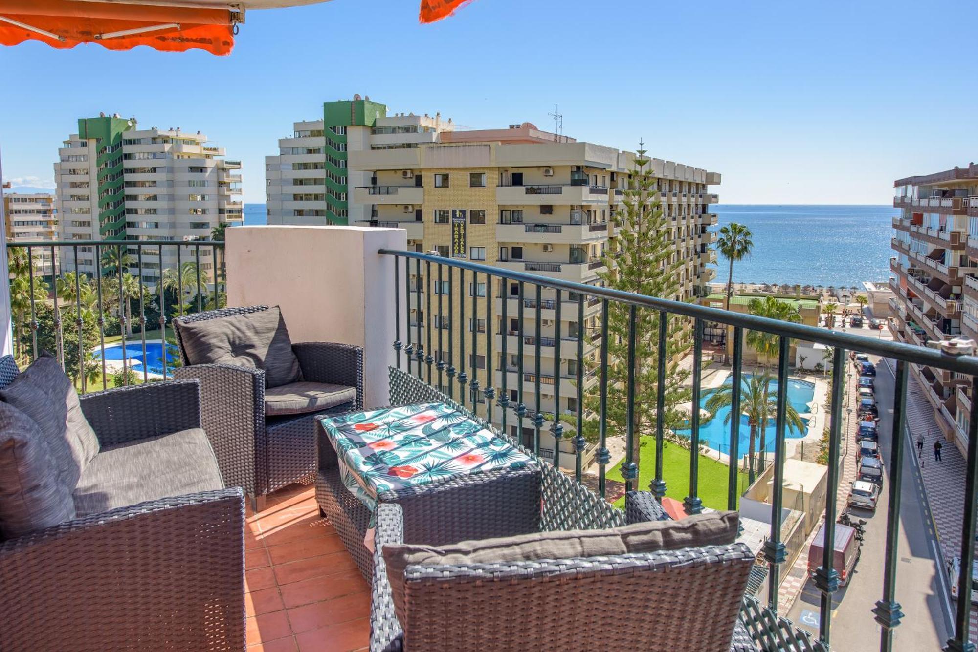 Spacious Apartment With Sea Views Fuengirola Zewnętrze zdjęcie